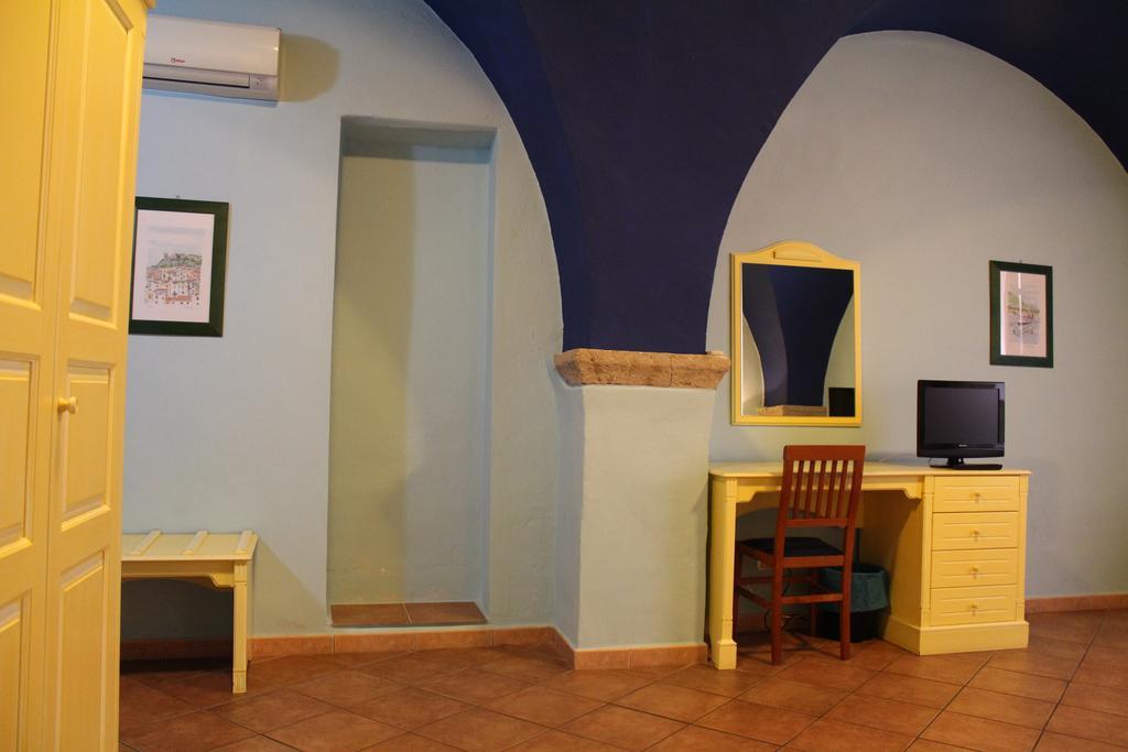 Sa Balza Guest House Боса Экстерьер фото
