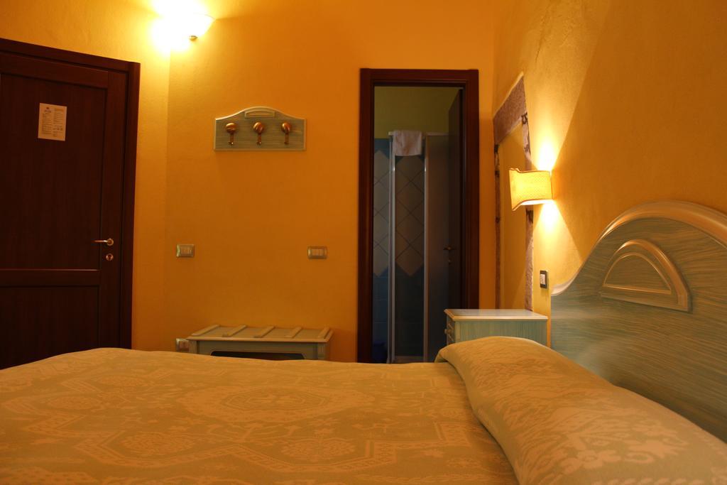 Sa Balza Guest House Боса Экстерьер фото