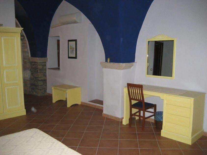 Sa Balza Guest House Боса Экстерьер фото